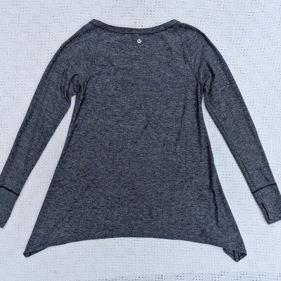 Lululemon Rehearsal Top Long Sleeve Gray Tee Heathered Black Swan Thumb Holes 8 - Picture 7 of 9